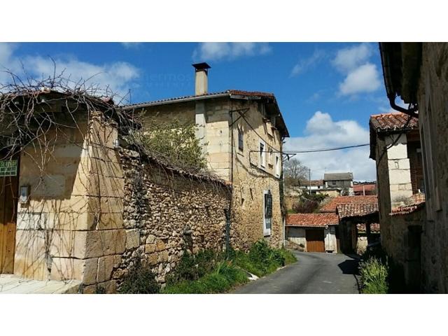 Casa En venta en Salazar, Villarcayo De Merindad De Castilla La Vieja photo 0