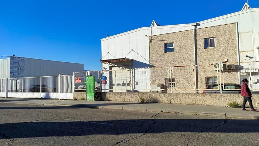 VENTA NAVE INDUSTRIAL EN GETAFE (MADRID) photo 0