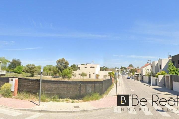 OPORTUNIDAD DE INVERSIÓN – SUELO URBANO EN VILLANUEVA DE LA CAÑADA photo 0