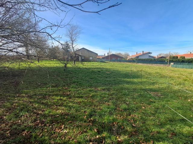 Terreno Urbanizable En venta en Meres, Siero photo 0
