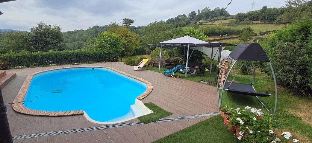 Magnifico chalet con piscina en el centro de Asturias photo 0