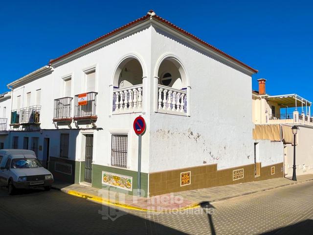 ESTUPENDA CASA ADOSADA EN CASTILBLANCO DE LOS ARROYOS photo 0