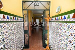 ¡El 'Pack Familiar' Perfecto en La Rinconada! Patio, Terraza y Tren Cerca photo 0