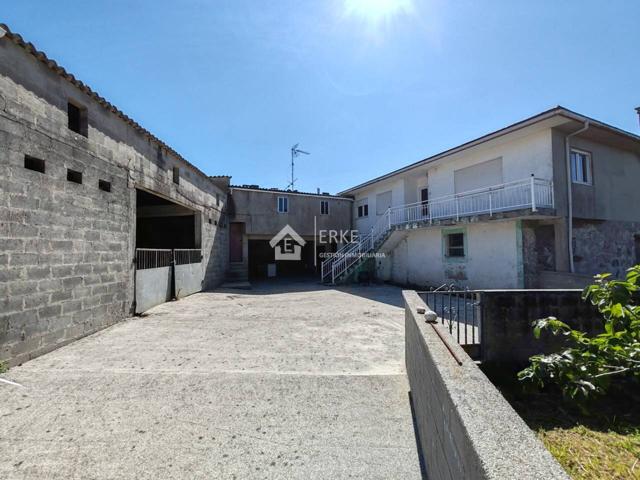 CASA A LA VENTA EN TOURIÑÁN, MUXÍA. photo 0