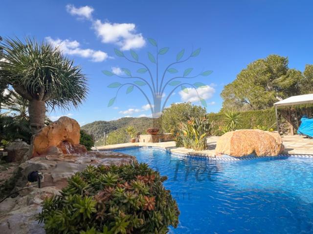 Piso En venta en Santa Eulària Des Riu photo 0