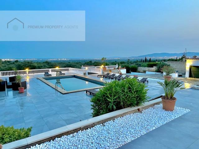 Villa En venta en Marratxí photo 0