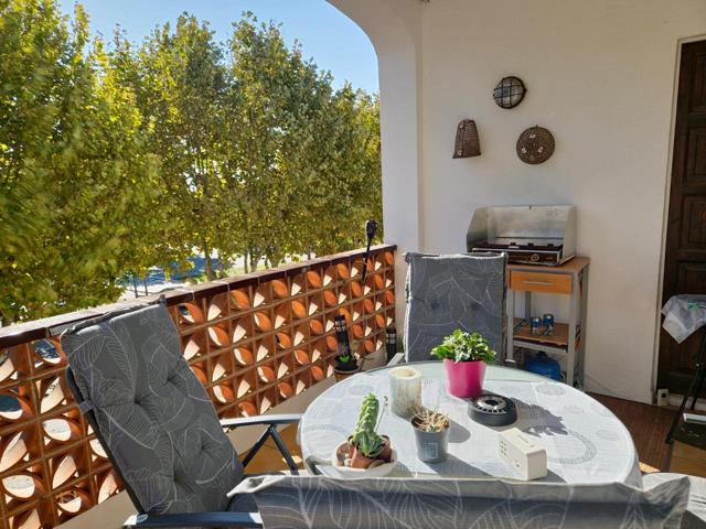 Empuriabrava, Ático en Venta a Solo 300 m de la Playa, 2 dormitorios! photo 0