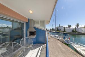 Caballito de Mar! Fantástico apartamento dúplex de 2 dormitorios y 2 plazas de aparcamiento exterior. Piscina comunitaria en la azotea. photo 0