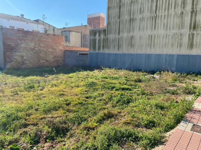 VENTA DE SOLAR URBANO EN L'ALDEA photo 0
