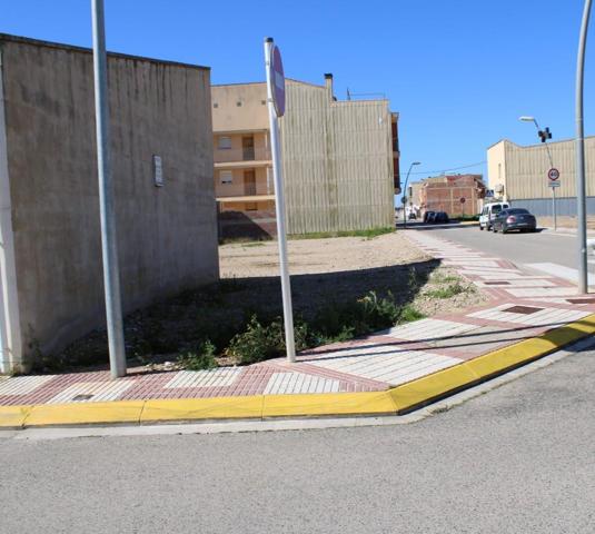 SOLAR URBANO ESQUINERO DE 54M2, EN L´ALDEA, ZONA HOSTAL photo 0