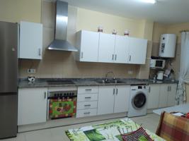 GRAN PLANTA BAJA DE 113 M2 EN MUNTELLS photo 0
