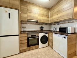 Piso de 2 habitaciones en el centro de L'Ampolla – ¡a solo 500 metros de la playa! photo 0