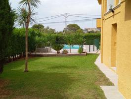 Acogedor piso duplex de 106m2, en la zona del Serramar. photo 0
