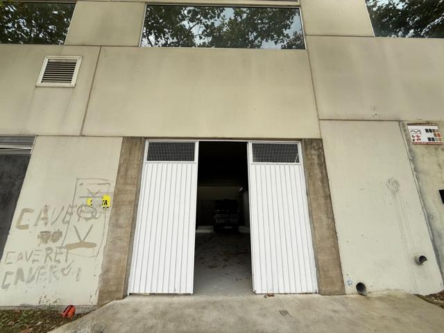 NAVE INDUSTRIAL AMPOSTA photo 0