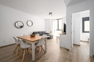Piso En venta en Calle San Isidro. 29780, Nerja (málaga)centro, Nerja photo 0