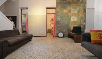 En Alquiler: Apartamento de Tres Dormitorios en Castillo del Romeral photo 0