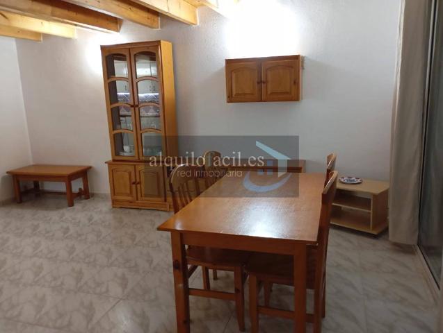 Bonito chalet pareado con piscina comunitaria photo 0