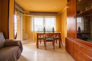 PISO EN REUS CON TERRAZA, PARKING Y TRASTERO photo 0
