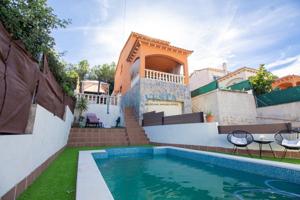 ESPECTACULAR CHALET CON ENCANTO EN MAS BORRAS - EL VENDRELL photo 0