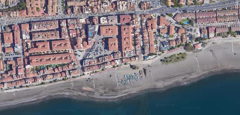 Local en venta en La Cala del Moral a 60 metros de la Playa photo 0