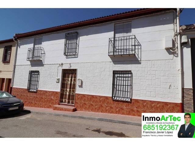 Casa en venta en Alomartes photo 0