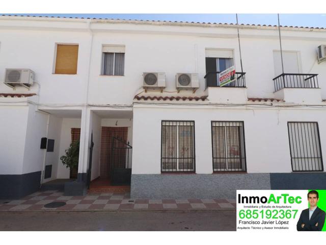 Casa adosada en venta en Íllora photo 0