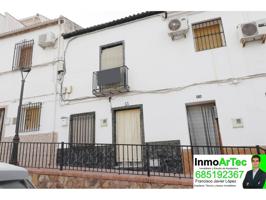 Casa en venta en Alomartes photo 0