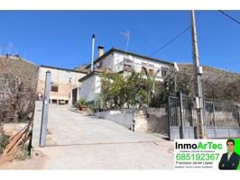 Casa en venta en Íllora photo 0
