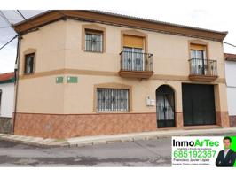 Casa en venta en Alomartes photo 0