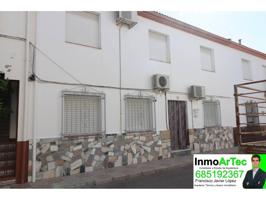 Casa en venta en Íllora photo 0