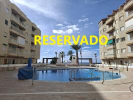 Piso a la venta con Piscina en Primera Línea de playa photo 0