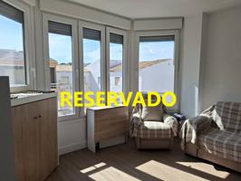 APARTAMENTO REFORMADO.....A un paso de la playa. photo 0
