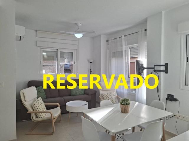 Apartamento en primera línea con vista lateral al mar photo 0