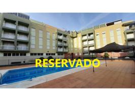 Estupendo piso con cochera, trastero y piscina photo 0