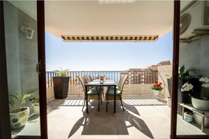 Piso En venta en Carvajal, Fuengirola photo 0