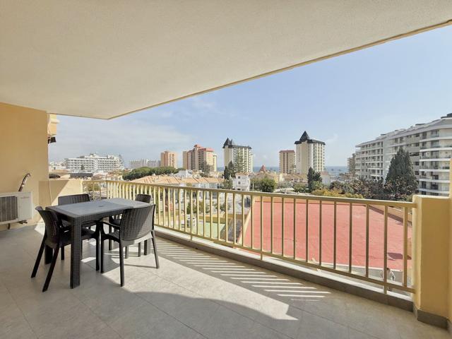 Piso En venta en Puerto Deportivo, Fuengirola photo 0