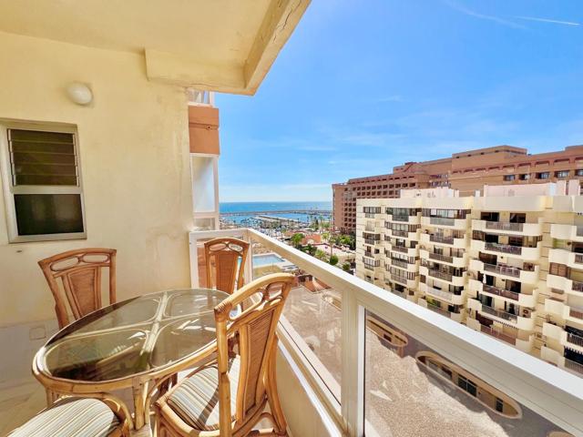  Ático En venta en Puerto Deportivo, Fuengirola photo 0