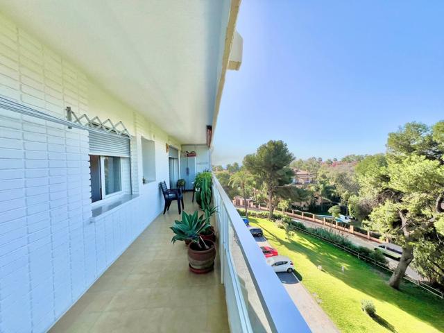 Piso En venta en Las Chapas, Marbella photo 0