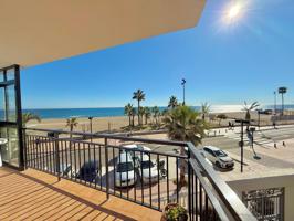 Piso En venta en Playa De Los Boliches, Fuengirola photo 0