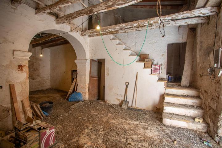 ENCANTADORA CASA A REFORMAR EN SINEU photo 0