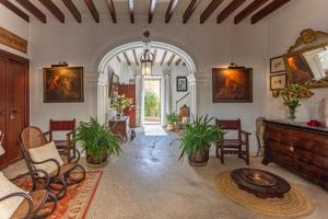 AUTÉNTICA CASA SEÑORIAL CON ENCANTO HISTÓRICO photo 0