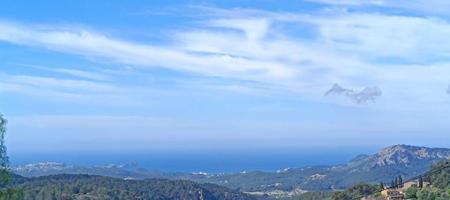 EXCLUSIVO CHALET CON VISTAS ESPECTACULARES EN GALILEA photo 0