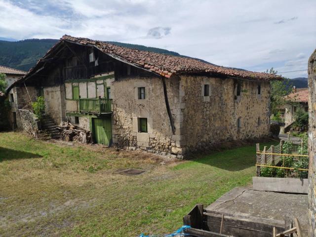 Finca rustica en venta en Orozko photo 0