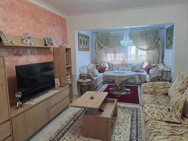 Piso semi reformado y luminoso zona plaza de toros photo 0