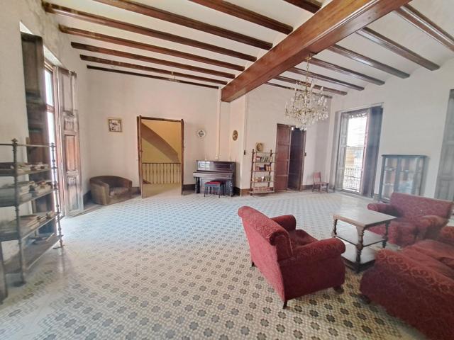 Casa señorial en venta en zona centro-Ayuntamiento. photo 0