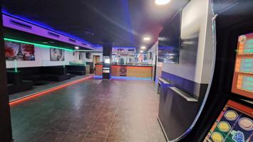 SE VENDE O TRASPASA PUB EN FUNCIONAMIENTO photo 0