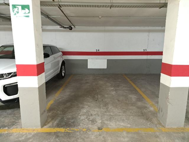 Parking en garaje comunitario photo 0