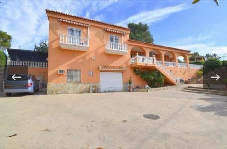 Excelente chalet en venta en zona Hospital de la Ribera photo 0