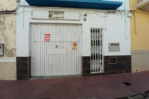 Se vende almacén en el centro de Corbera photo 0