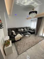 Maravilloso piso en venta en calle Sueca photo 0